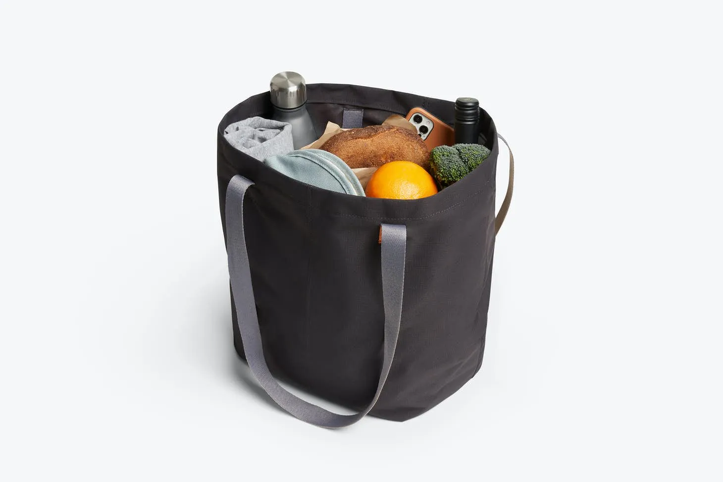 Bellroy Market Tote | Black (Leather Free)