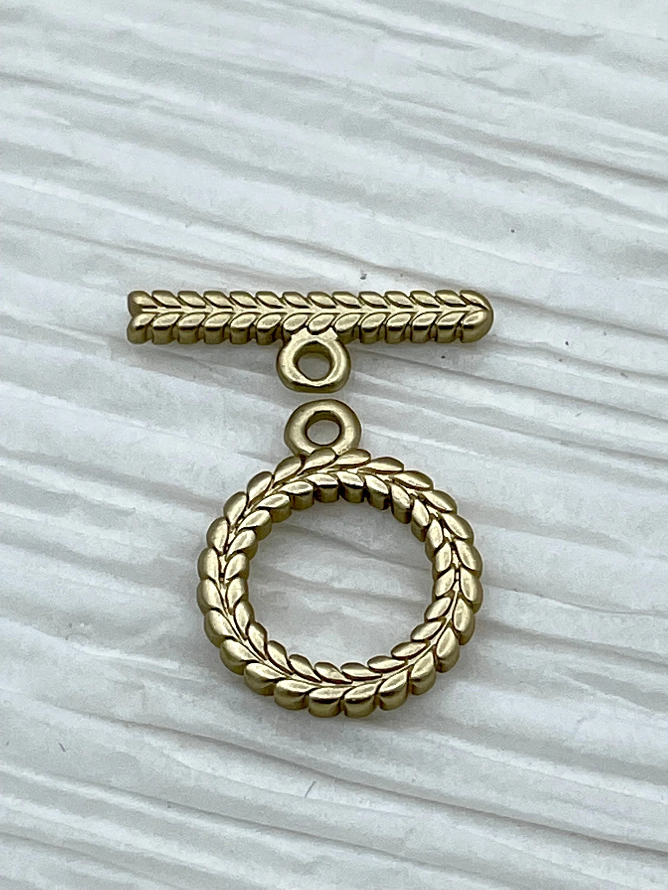 Brass Toggle 15mm, OT Clasp,  Jewelry Clasps, Connectors ,Brass Clasp, Findings, Clasp, 6 Finishes plated Fast Shipping