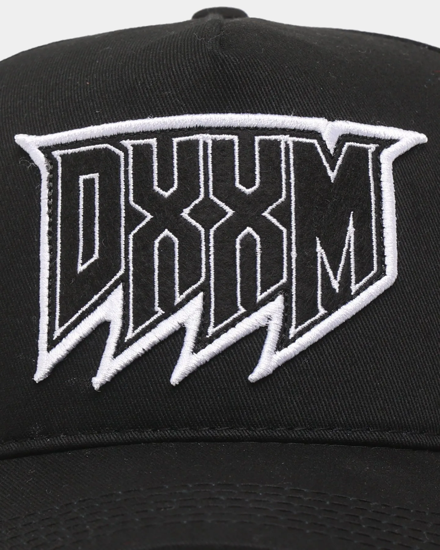 DXXMLife L-5 A Championship Strapback Black