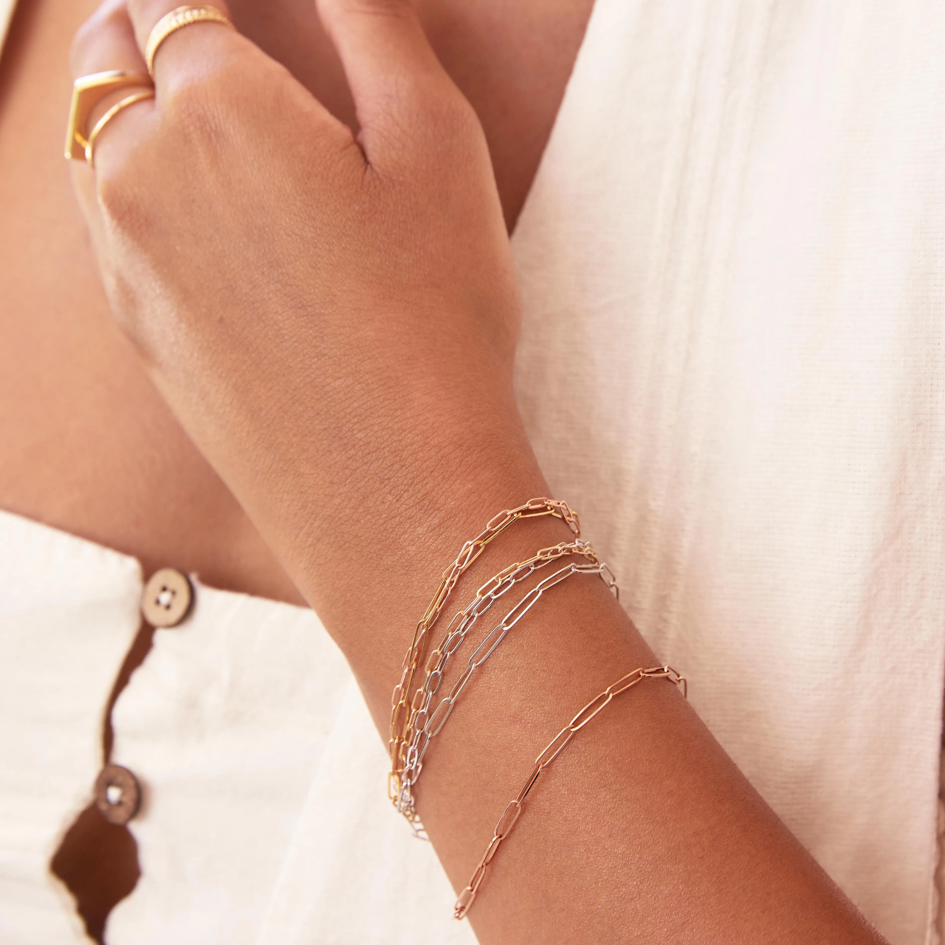 Element Short Link Bracelet