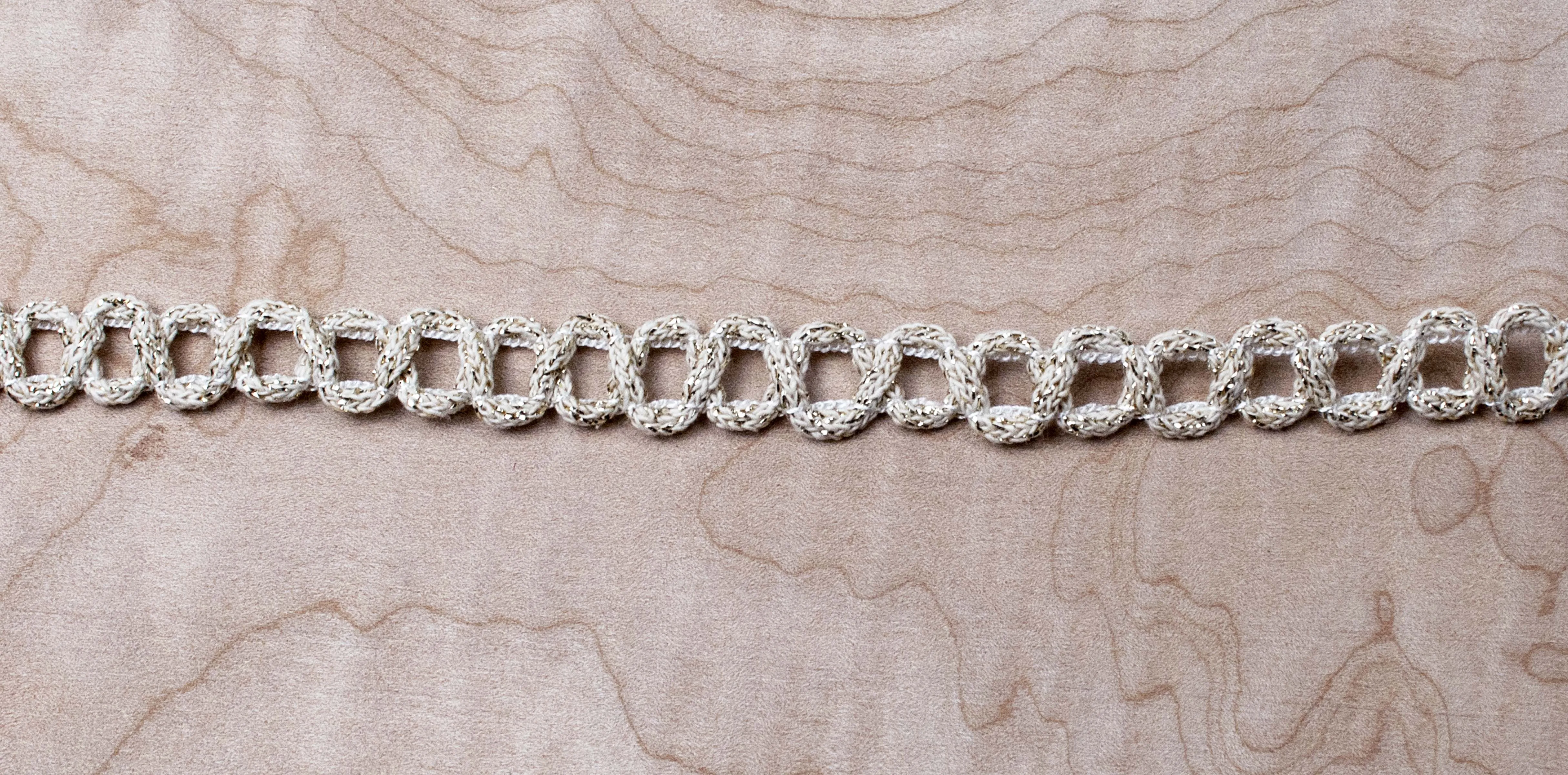 Gold Metallic Link Trim