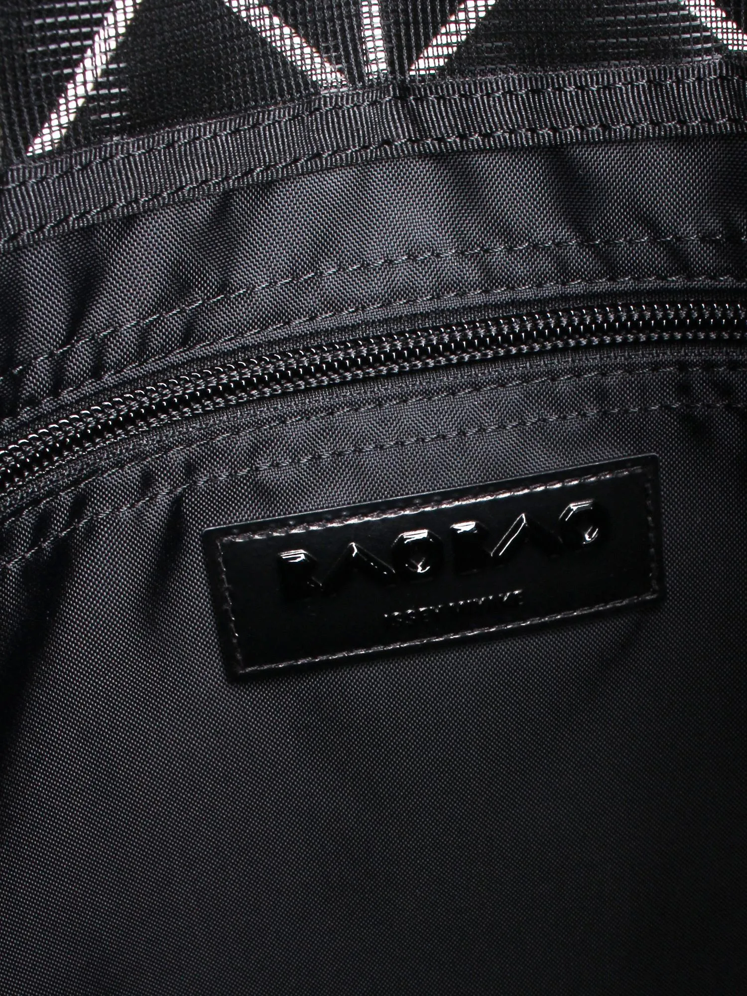 LUCENT FROST SS17 11