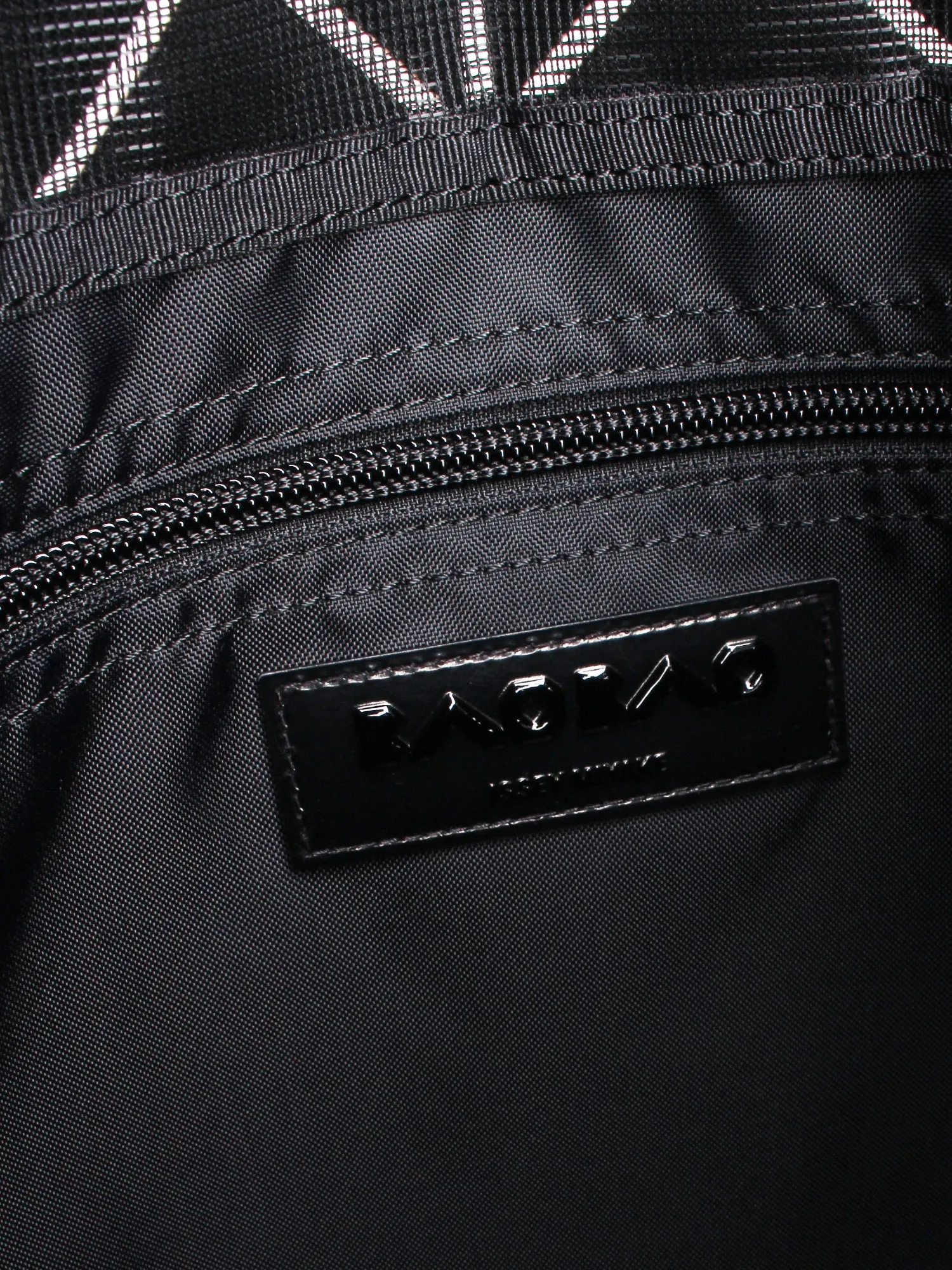 LUCENT FROST SS17 11