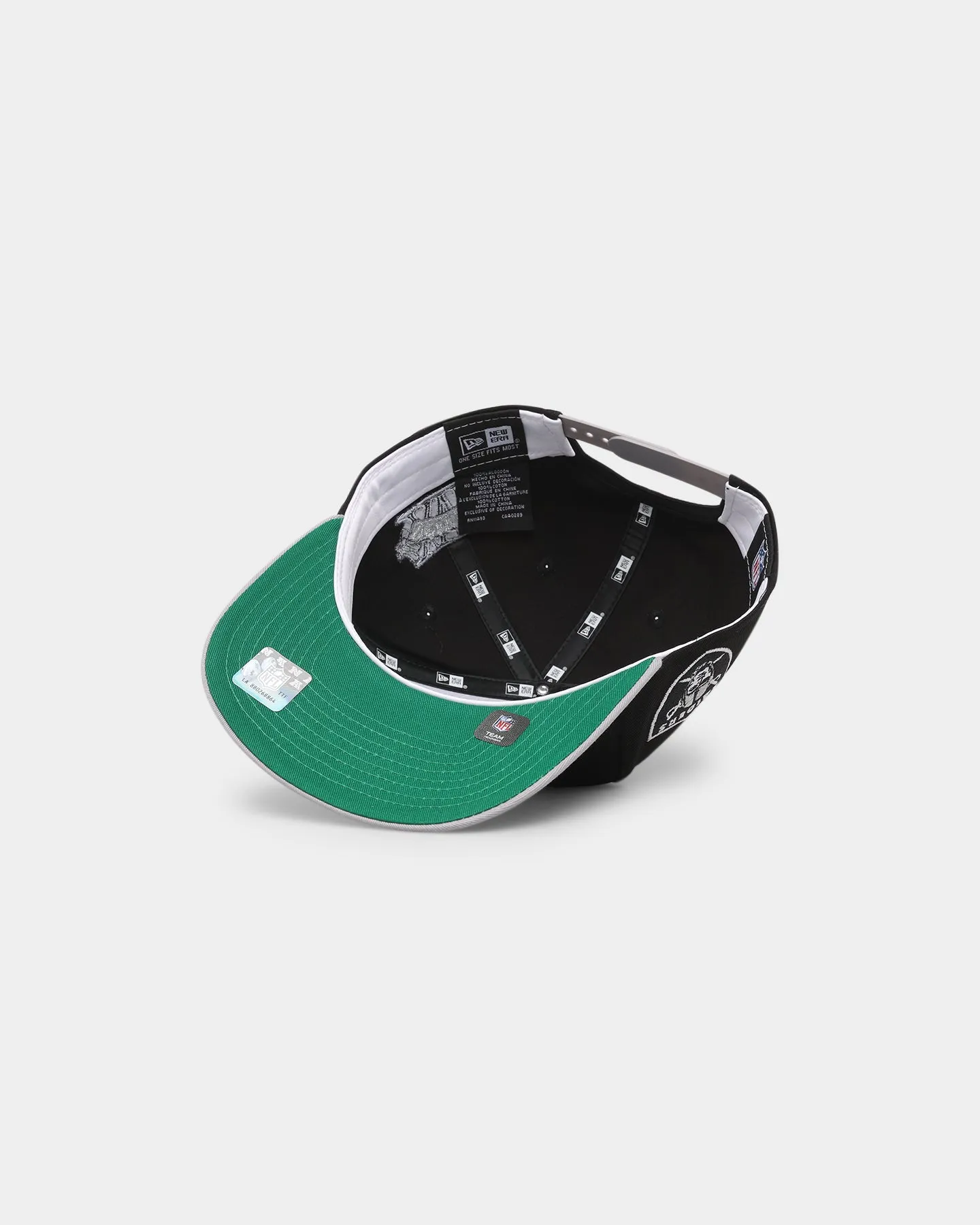 New Era Las Vegas Raiders 'Chenille' Golfer Snapback Black
