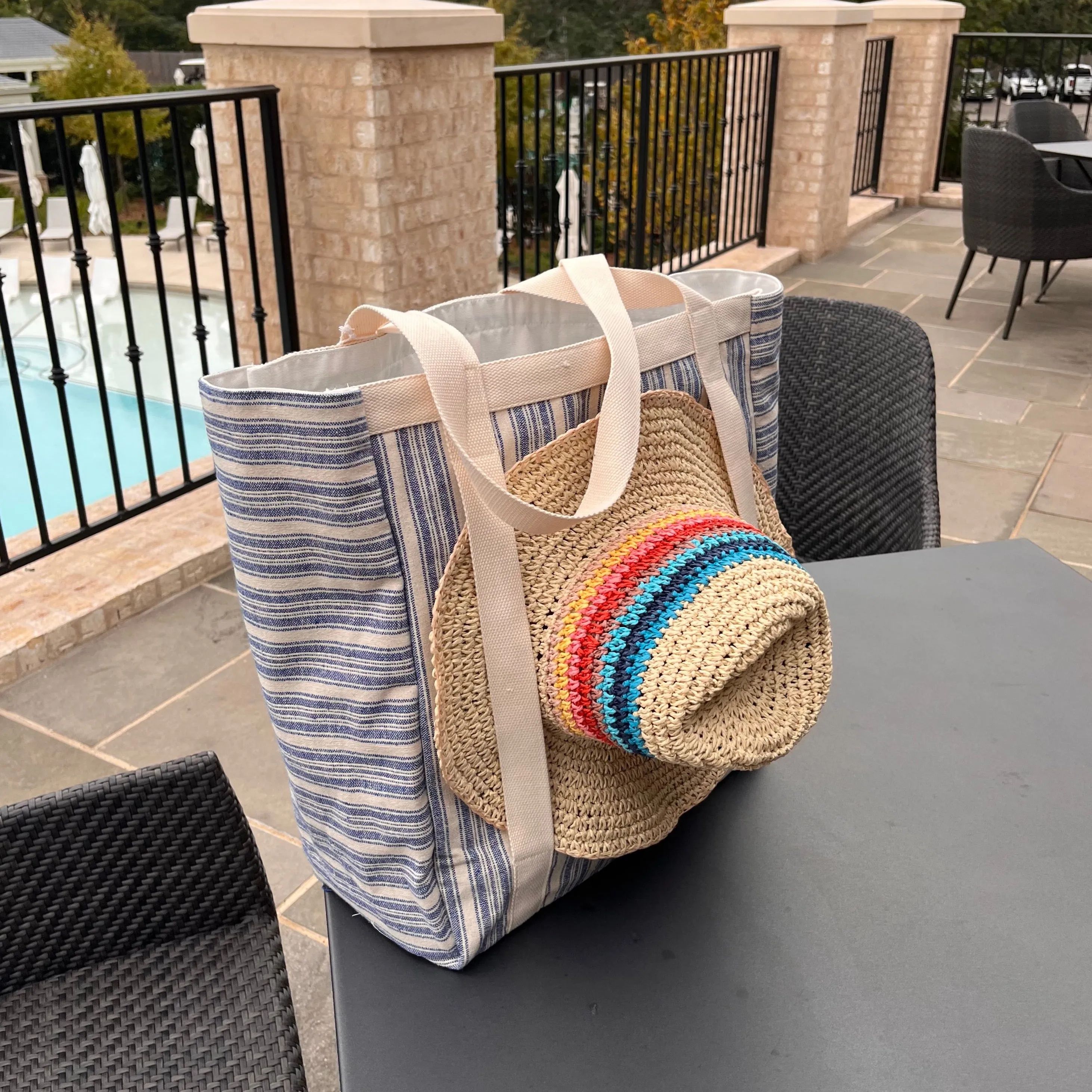 Sabai Atomic Floral Hat Beach Bag Indigo