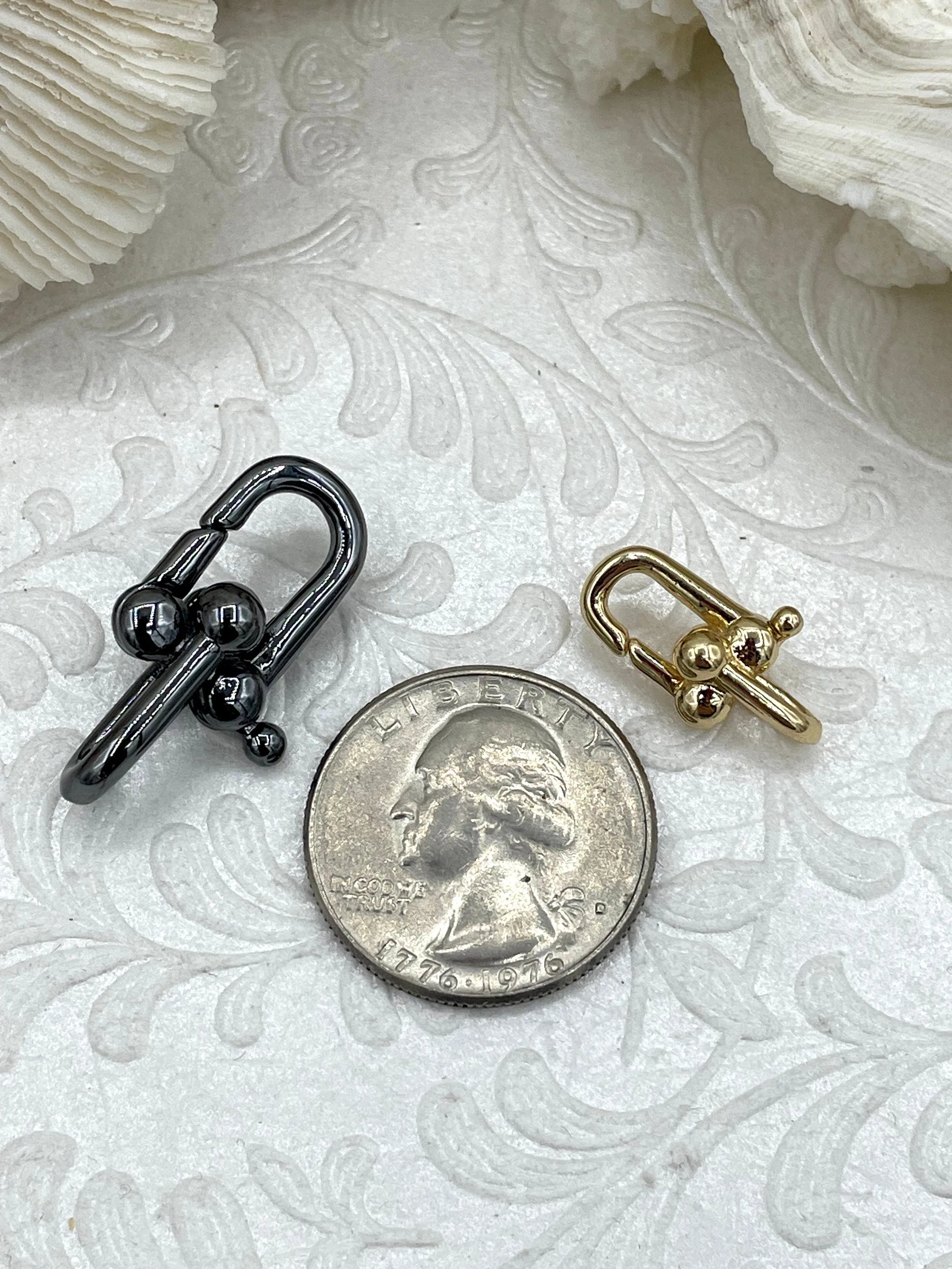 U Shape Lobster Clasp, U Carabiner Clasp, U Spring Clasp, U Chunky Horse Shoe Chain U Link Clasp in  2 sizes, 4 finishes Fast Ship.